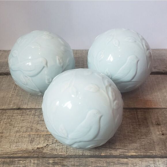 SET OF 3 Glazed Porcelain Bird Embossed Decorative Balls Orbs Spheres - Picture 1 of 6